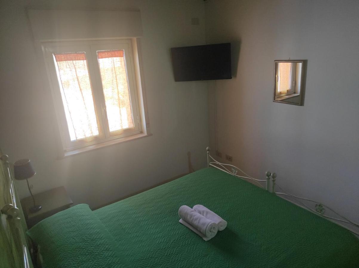 La Casetta B&B มิลาซโซ ภายนอก รูปภาพ